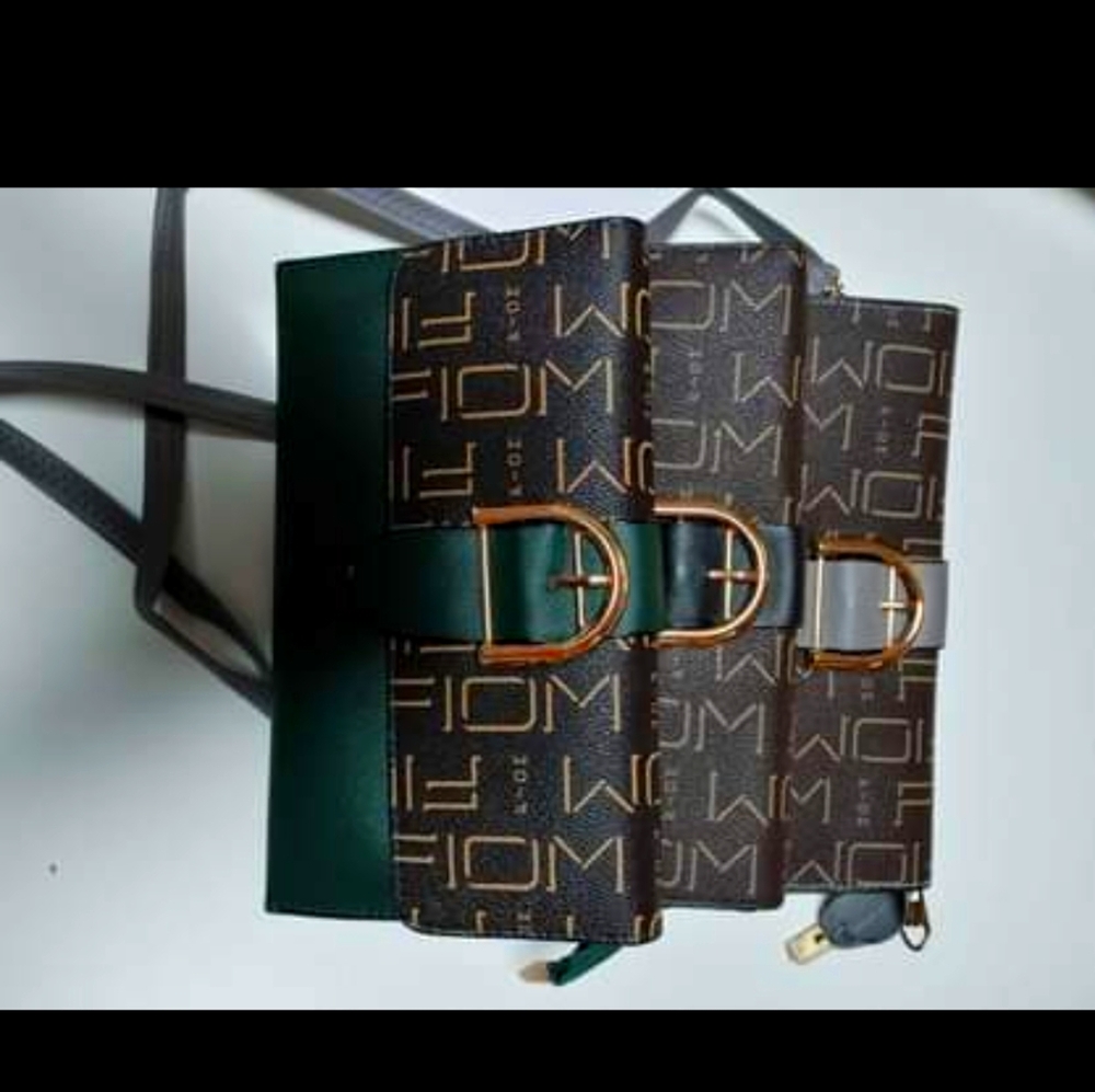 Clutch shoulder bag